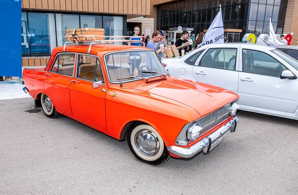 Samara Rusia Mayo 2018 Vehículo Moskvich 412 Ruso Época Calle —  Fotos de Stock