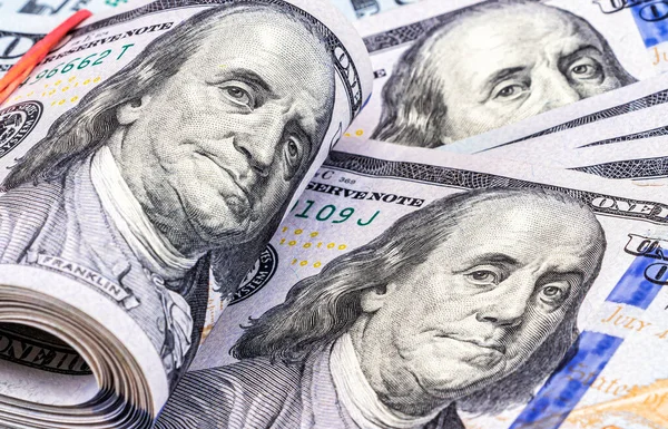 Billets Pliés Dollars Américains Enveloppés Élastique Sur Les Billets Dollars — Photo