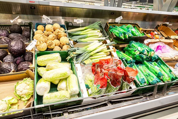 Самара Россия Марта 2019 Года Свежие Овощи Готовятся Продаже Супермаркете — стоковое фото