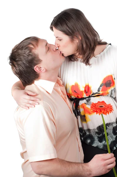 Красиві цілувати пара — стокове фото
