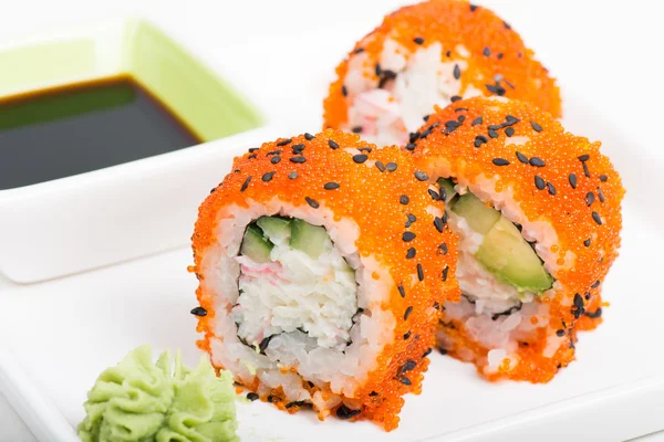 Sushi rolt met krabvlees — Stockfoto