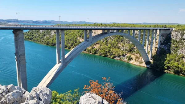 Γέφυρα Highway Krka Πάνω Από Τον Ποταμό Krka Πόλη Skradin — Φωτογραφία Αρχείου