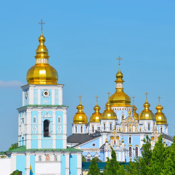 在基辅的圣迈克尔大教堂 — 图库照片