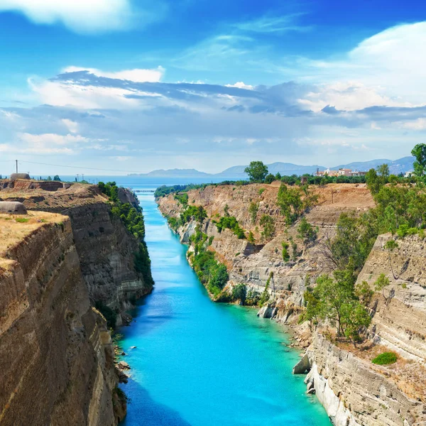 Scenic Summer Landscape Corinth Canal Bright Sunny Day Blue Sky — Stock Photo, Image