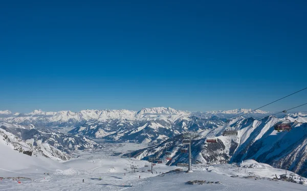 Kaprun kitzsteinhorn buzul Kayak Merkezi. Avusturya