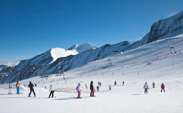 Ski resort of Kaprun, Kitzsteinhorn glacier. Austria — Stock Photo, Image