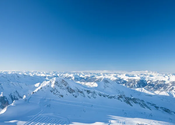 Lyžařské středisko kaprun, ledovec kitzsteinhorn. Rakousko — Stock fotografie