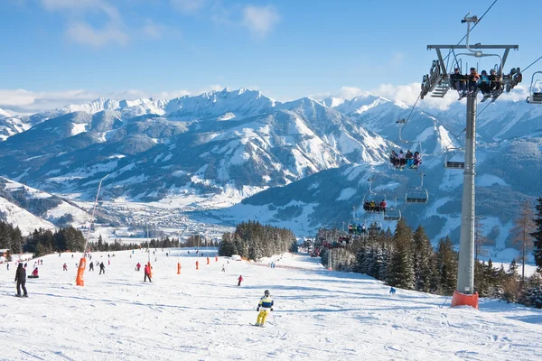 Ski resort zell ben zien. Oostenrijk — Stockfoto