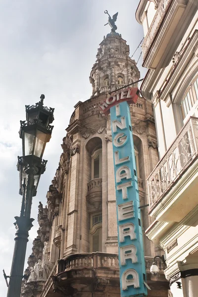 On the streets of Havana. A sign at "Inglaterra". Cuba — Stock Photo, Image