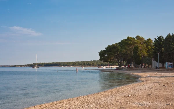 Beach in the early morning. Istria, Fazana, Croatia — Stock Photo, Image