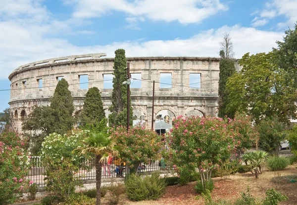 Anfiteatro romano en Pula, Croacia — Foto de Stock