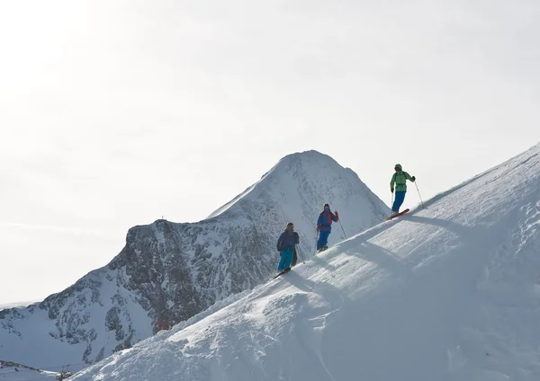 Skigebied van kaprun, kitzsteinhorn gletsjer. Oostenrijk — Stockfoto