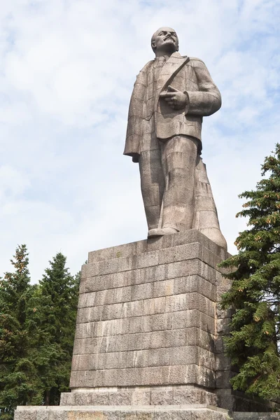 Μνημείο Λένιν στην προκυμαία της πόλης της dubna. Ρωσία — Φωτογραφία Αρχείου