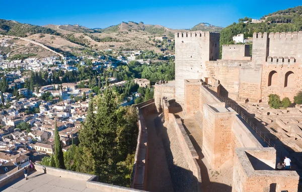 阿尔卡萨瓦城堡在阿罕布拉。西班牙格拉纳达 — 图库照片