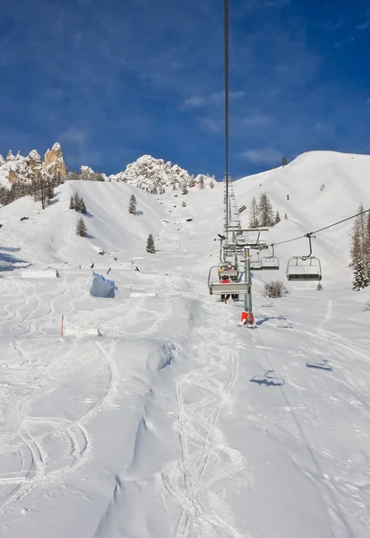 Skigebied van kaprun, kitzsteinhorn gletsjer. Oostenrijk — Stockfoto