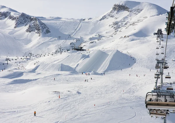 Lyžařské středisko kaprun, ledovec kitzsteinhorn. Rakousko — Stock fotografie