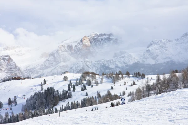 卡普伦，kitzsteinhorn 冰川的滑雪胜地。奥地利 — 图库照片