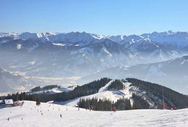 Lyžařské středisko kaprun, ledovec kitzsteinhorn. Rakousko — Stock fotografie