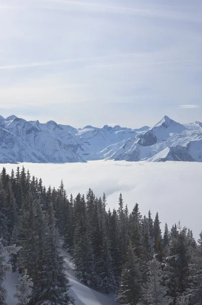 Skigebied van kaprun, kitzsteinhorn gletsjer. Oostenrijk — Stockfoto