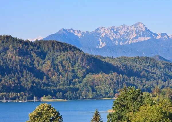 Lake Worthersee. Austria — Stockfoto