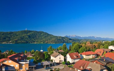 Resort portschach am worthersee ve göl worthersee. Avusturya