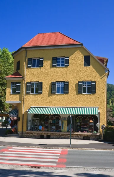 Apartamentos. Resort Portschach am Worthersee. Áustria — Fotografia de Stock