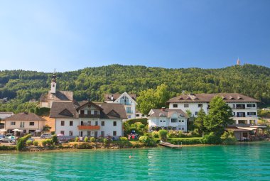 lake worth (worthersee) ve Maria worth tesisi. Avusturya
