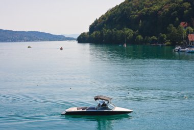 Lake worth (worthersee). Avusturya
