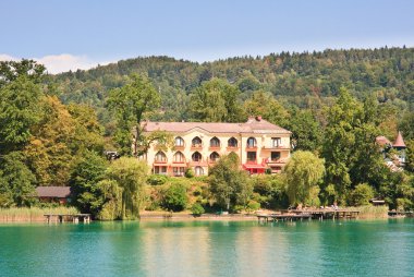 Resort krumpendorf am worthersee ve lake worth. Avusturya