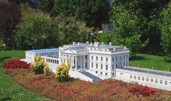 La Casa Blanca, EE.UU. Klagenfurt. Parque Miniatura "Minimundus". Au: —  Fotos de Stock