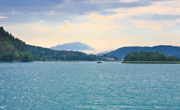 Lake Worth (Worthersee), Caríntia. Áustria — Fotografia de Stock