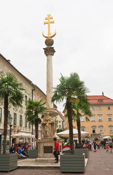 Dreifaltigkeitssäule in Klagenfurt. Kärnten. Österreich — Stockfoto