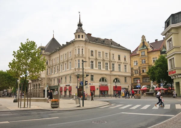 Uusi ploschad.Gorod Klagenfurt. Kärntenissä. Itävalta — kuvapankkivalokuva