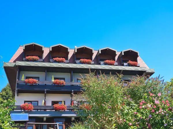 Hotel.Resort Pörtschach am worthersee. Oostenrijk — Stockfoto