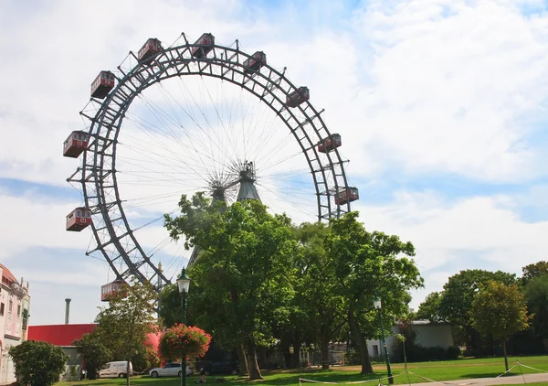 Óriáskerék a prater vidámpark. Bécs. Ausztria — Stock Fotó