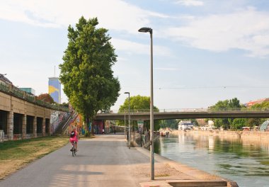 Tuna kanalı. Viyana. Avusturya 