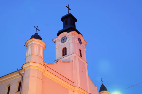Katolsk kyrka i uzhgorod — Stockfoto