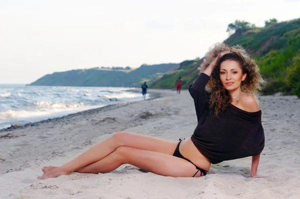 Beautiful woman in a bathing suit — Stock Photo, Image