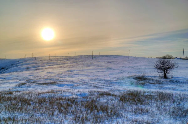 Paisaje de invierno con nieve —  Fotos de Stock