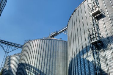 Grain Elevators clipart