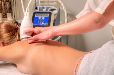 profesyonel sırt masajı