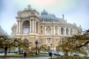 Odessa'da bina eski opera Tiyatrosu Ukrayna gece
