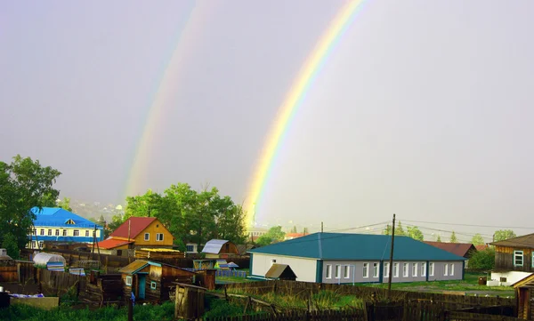 Радуга на небе — стоковое фото