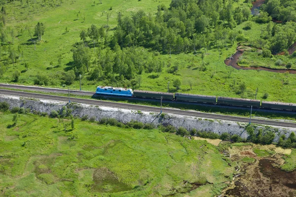 Moving train on the Trans Siberian railroad — Stock Photo, Image