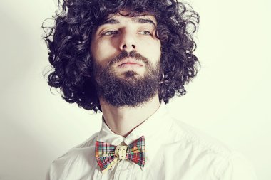 yakışıklı bir adam portresi