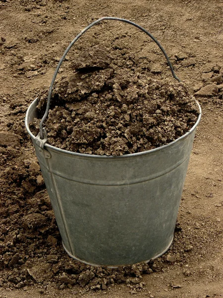 Bucket full of ground — Stock Photo, Image