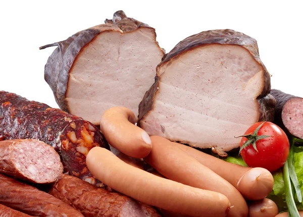 Salami de viande fumée et saucisses — Photo