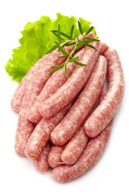 taze çiğ kıyma sosis