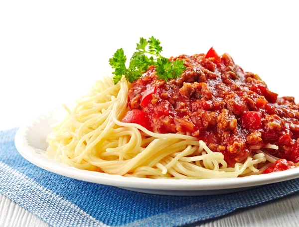 Spaghetti with minced meat and cheese — Stock Photo, Image