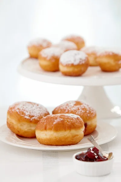 Friskbagte donuts - Stock-foto